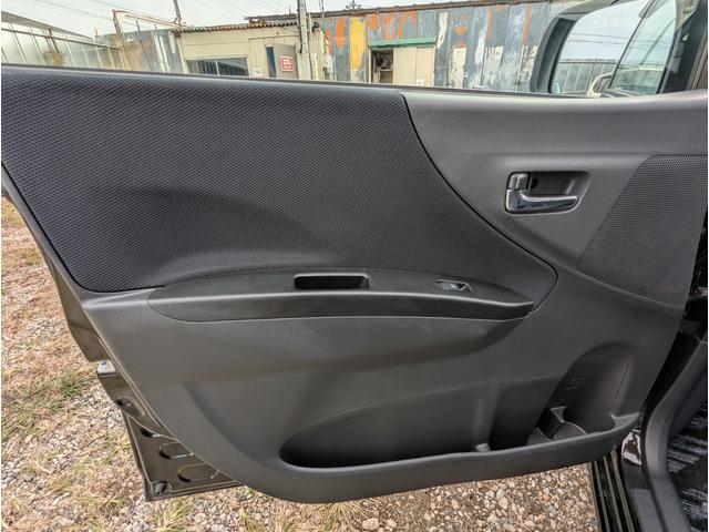 ムーヴ カスタム Xリミテッド 禁煙車 キーレスエントリー アルミホイール HID ABS 盗難防止システム 衝突安全ボディ(18枚目)