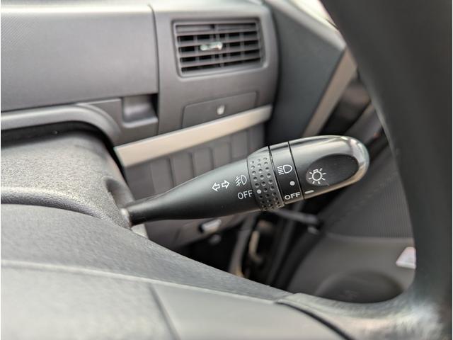 ムーヴ カスタム Xリミテッド 禁煙車 キーレスエントリー アルミホイール HID ABS 盗難防止システム 衝突安全ボディ(50枚目)