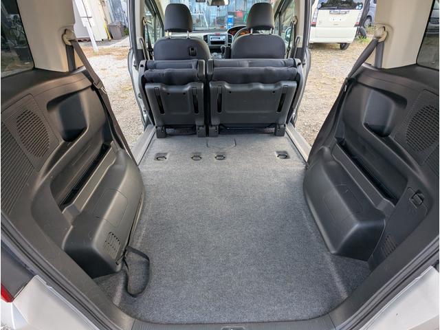 フリード フレックス　Ｆパッケージ　キーレスエントリー　両側スライドドア　２ＣＨドライブレコーダー　ＣＤ　ＡＢＳ　衝突安全ボディ（31枚目）