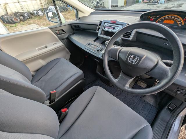 フリード フレックス　Ｆパッケージ　キーレスエントリー　両側スライドドア　２ＣＨドライブレコーダー　ＣＤ　ＡＢＳ　衝突安全ボディ（38枚目）