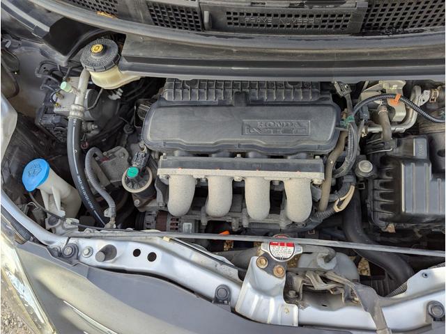 フリード フレックス　Ｆパッケージ　キーレスエントリー　両側スライドドア　２ＣＨドライブレコーダー　ＣＤ　ＡＢＳ　衝突安全ボディ（56枚目）