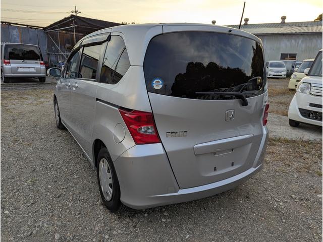 フリード G Lパッケージ 禁煙車 バックカメラ ナビ テレビ 左側パワースライドドア キーレスエントリー HID ETC(11枚目)