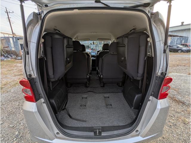 フリード G Lパッケージ 禁煙車 バックカメラ ナビ テレビ 左側パワースライドドア キーレスエントリー HID ETC(27枚目)