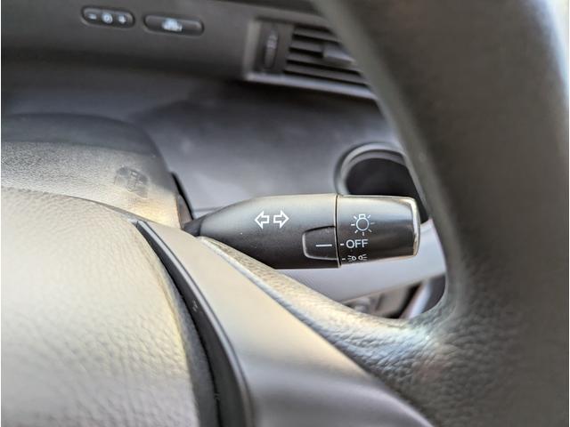 フリード G Lパッケージ 禁煙車 バックカメラ ナビ テレビ 左側パワースライドドア キーレスエントリー HID ETC(52枚目)