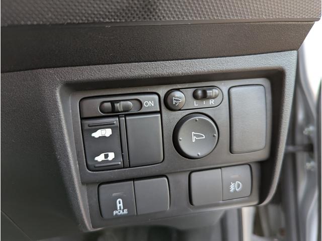 フリード G Lパッケージ 禁煙車 バックカメラ ナビ テレビ 左側パワースライドドア キーレスエントリー HID ETC(54枚目)