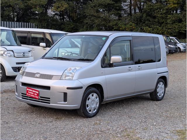 モビリオ A 3万キロ台 禁煙車 バックカメラ 左側パワースライドドア HID ABS キーレスエントリー 3列シート(2枚目)