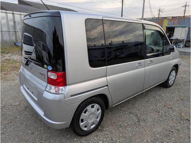 モビリオ A 3万キロ台 禁煙車 バックカメラ 左側パワースライドドア HID ABS キーレスエントリー 3列シート(8枚目)