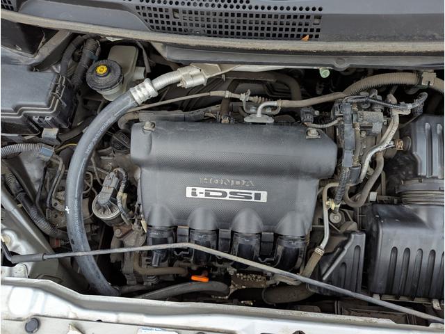 モビリオ A 3万キロ台 禁煙車 バックカメラ 左側パワースライドドア HID ABS キーレスエントリー 3列シート(58枚目)