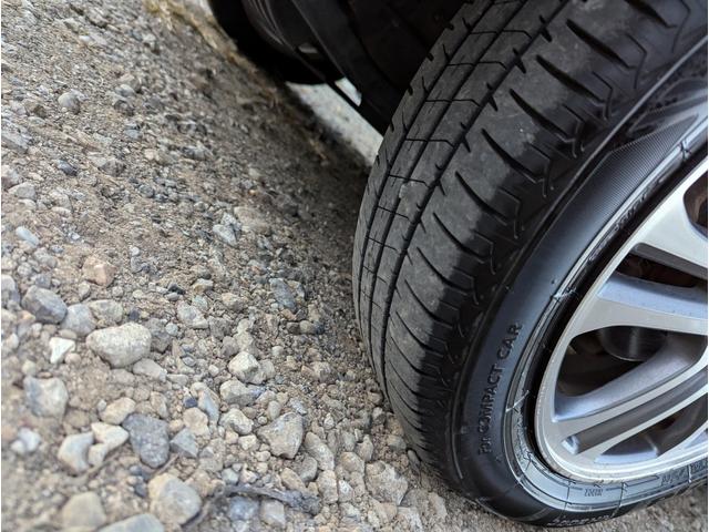 N-BOX G・Lパッケージ ワンオーナー 禁煙車 2023年製タイヤ 記録簿 バックカメラ BLUETOOTH 両側パワースライドドア プッシュスタートスマートキー ナビ テレビ アルミホイール ETC(15枚目)