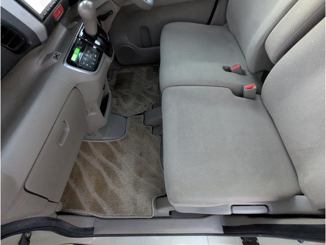 N-BOX G・Lパッケージ ワンオーナー 禁煙車 2023年製タイヤ 記録簿 バックカメラ BLUETOOTH 両側パワースライドドア プッシュスタートスマートキー ナビ テレビ アルミホイール ETC(23枚目)