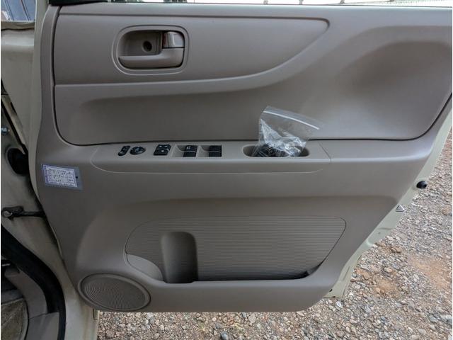 N-BOX G・Lパッケージ ワンオーナー 禁煙車 2023年製タイヤ 記録簿 バックカメラ BLUETOOTH 両側パワースライドドア プッシュスタートスマートキー ナビ テレビ アルミホイール ETC(35枚目)