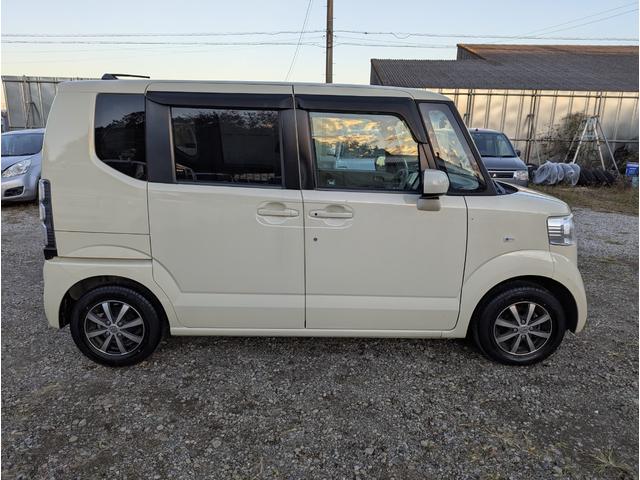 Ｎ－ＢＯＸ Ｇ・Ｌパッケージ　禁煙車　バックカメラ　ＢＬＵＥＴＯＯＴＨ　プッシュスタートスマートキー　フルセグテレビ　ナビ　アルミホイール　左側パワースライドドア　ドライブレコーダー（7枚目）