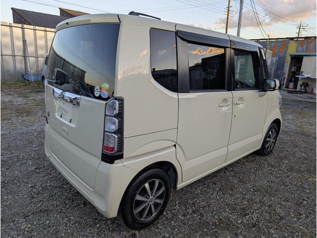 Ｎ－ＢＯＸ Ｇ・Ｌパッケージ　禁煙車　バックカメラ　ＢＬＵＥＴＯＯＴＨ　プッシュスタートスマートキー　フルセグテレビ　ナビ　アルミホイール　左側パワースライドドア　ドライブレコーダー（8枚目）