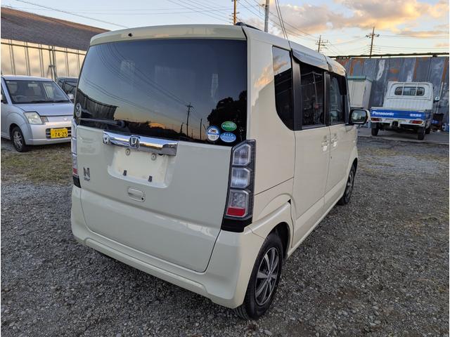 Ｎ－ＢＯＸ Ｇ・Ｌパッケージ　禁煙車　バックカメラ　ＢＬＵＥＴＯＯＴＨ　プッシュスタートスマートキー　フルセグテレビ　ナビ　アルミホイール　左側パワースライドドア　ドライブレコーダー（9枚目）