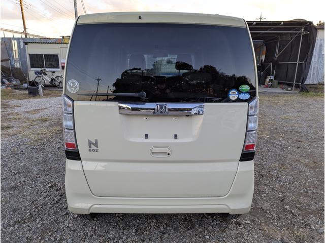 Ｎ－ＢＯＸ Ｇ・Ｌパッケージ　禁煙車　バックカメラ　ＢＬＵＥＴＯＯＴＨ　プッシュスタートスマートキー　フルセグテレビ　ナビ　アルミホイール　左側パワースライドドア　ドライブレコーダー（10枚目）