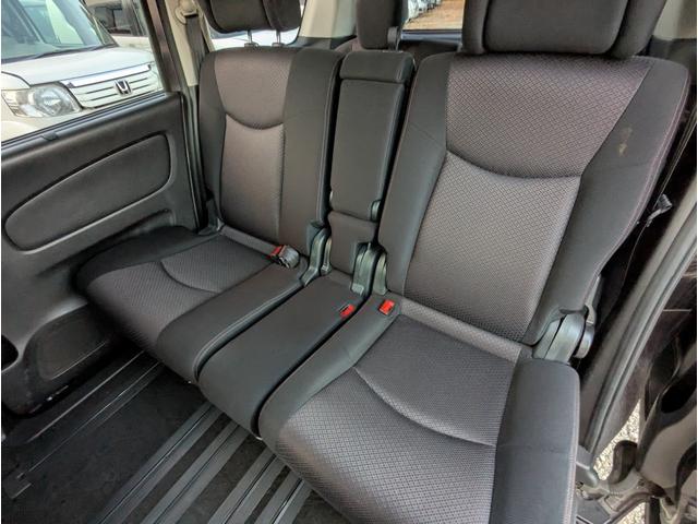 セレナ ハイウェイスター　Ｖセレクション　禁煙車　２０２４年製タイヤ　バックカメラ　ＢＬＵＥＴＯＯＴＨ　フルセグテレビ　後席モニター　ナビ　プッシュスタートスマートキー　両側パワースライドドア　ＨＩＤ　ＥＴＣ　クルーズコントロール（25枚目）