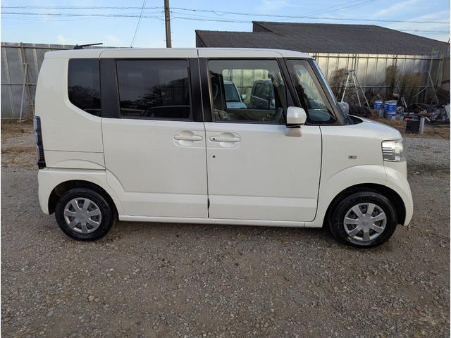 N-BOX G・Lパッケージ 禁煙車 2022年製タイヤ バックカメラ プッシュスタートスマートキー ナビ テレビ 左側パワースライドドア ETC HID DVD ABS(7枚目)