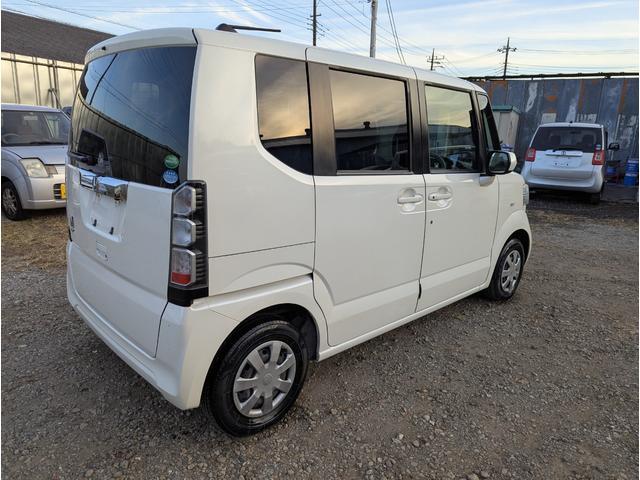 N-BOX G・Lパッケージ 禁煙車 2022年製タイヤ バックカメラ プッシュスタートスマートキー ナビ テレビ 左側パワースライドドア ETC HID DVD ABS(8枚目)