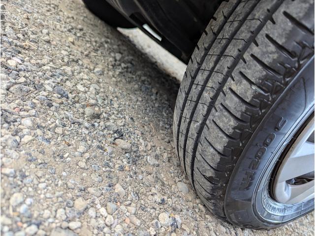 N-BOX G・Lパッケージ 禁煙車 2022年製タイヤ バックカメラ プッシュスタートスマートキー ナビ テレビ 左側パワースライドドア ETC HID DVD ABS(17枚目)