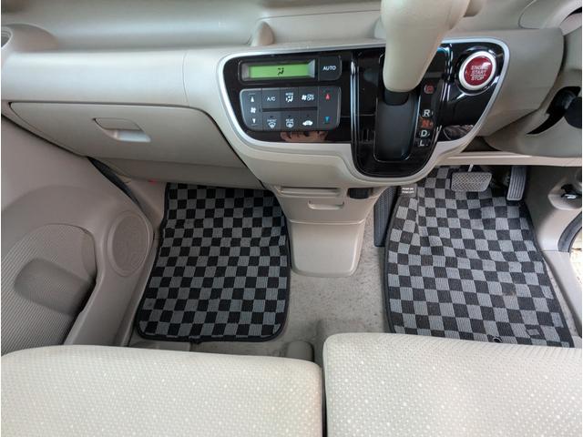 N-BOX G・Lパッケージ 禁煙車 2022年製タイヤ バックカメラ プッシュスタートスマートキー ナビ テレビ 左側パワースライドドア ETC HID DVD ABS(43枚目)