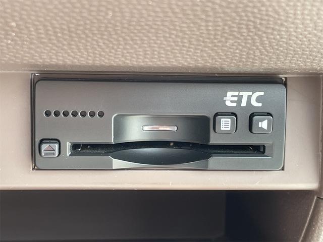 アルトラパンショコラ Ｇ　専用インテリア　バックカメラ　スマートフォン連携純正ナビＴＶ　ＢＴ・ＡＵＸ再生　ＥＴＣ　Ｉ－ＳＴＯＰ　革巻きステアリング　オート付ＨＩＤライト　電動格納ドアミラー　スマートキー　専用ホワイトホイール（22枚目）