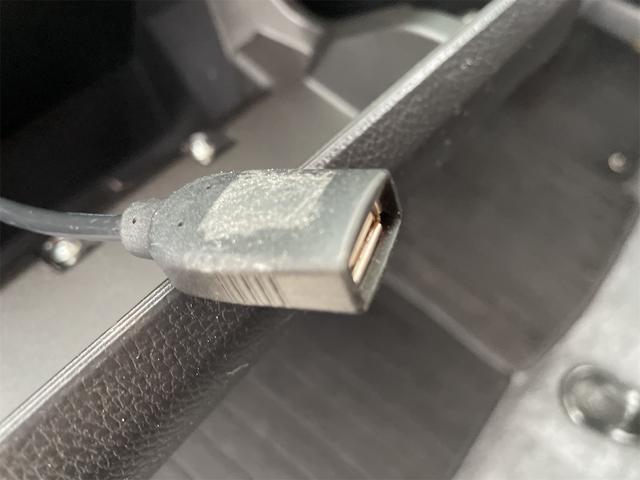 ｅＫスペースカスタム カスタムＴ　ターボ　両側パワースライドドア　バックカメラ　純正ナビ　フルセグＴＶ　ＵＳＢ接続　ＥＴＣ　オート付ＨＩＤライト　純正１５ＡＷ　サイドエアバック　シーリングファン　革巻きステアリング　ウィンカーミラー（15枚目）