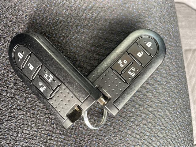 タント カスタムＲＳ　ＳＡＩＩ　ターボ　両側パワースライドドア　社外ナビ　衝突軽減ブレーキ　前後誤発進抑制　車線逸脱警報　先行車発進お知らせ　オート付ＬＥＤライト　ＬＥＤフォグ　スモークフィルム　純正１５ＡＷ　サイドエアバック（23枚目）