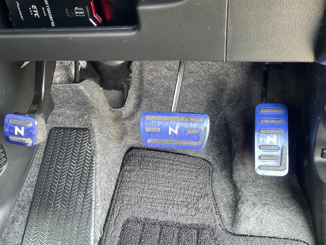 N-BOX 2トーンカラースタイル G・Lパッケージ 両側パワースライド TEIN車高調 フジツボマフラー 社外14AW バックカメラ 純正ナビTV ETC メッキドアノブガーニッシュ 社外アルミペダル ウィンカーミラー オート付HIDライト 横滑り防止(29枚目)
