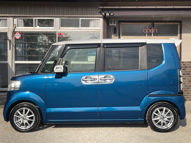 N-BOX 2トーンカラースタイル G・Lパッケージ 両側パワースライド TEIN車高調 フジツボマフラー 社外14AW バックカメラ 純正ナビTV ETC メッキドアノブガーニッシュ 社外アルミペダル ウィンカーミラー オート付HIDライト 横滑り防止(48枚目)