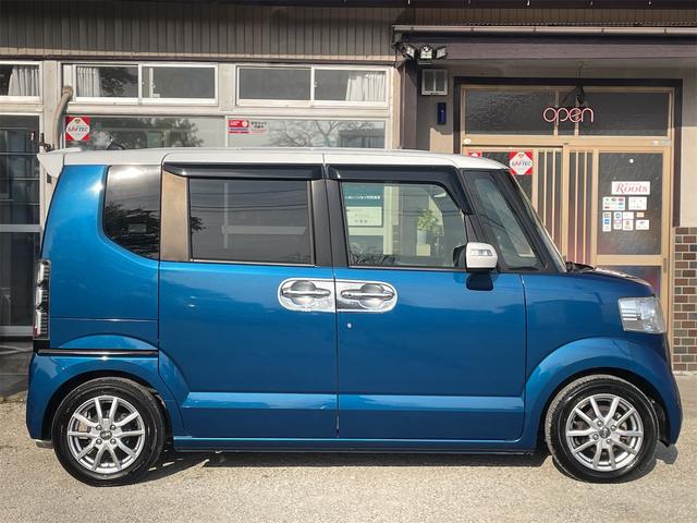 N-BOX 2トーンカラースタイル G・Lパッケージ 両側パワースライド TEIN車高調 フジツボマフラー 社外14AW バックカメラ 純正ナビTV ETC メッキドアノブガーニッシュ 社外アルミペダル ウィンカーミラー オート付HIDライト 横滑り防止(49枚目)