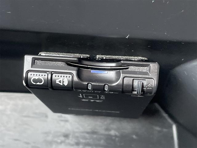 N-BOX+カスタム G・Lパッケージ バックカメラ 純正ナビTV バックカメラ ETC OPルーフコンソール&オーバーヘッドコンソールボックス オート付HIDライト 純正14AW パワースライドドア 横滑り防止 オーディオステアリングSW(26枚目)