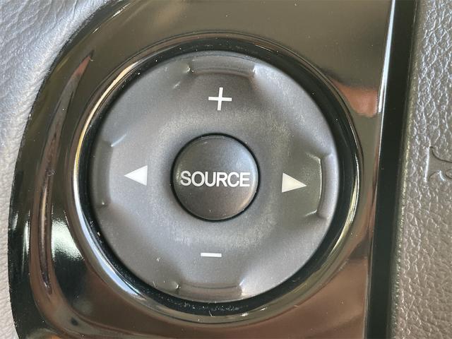 N-BOXカスタム 2トーンカラースタイル G・ターボLパッケージ 衝突軽減ブレーキ 両側パワースライド バックカメラ 純正ナビ フルセグTV オートクルーズ LEDフォグ ダウンサス 純正15AW パドルシフト 革巻きステアリング カーテン・サイドエアバック(23枚目)