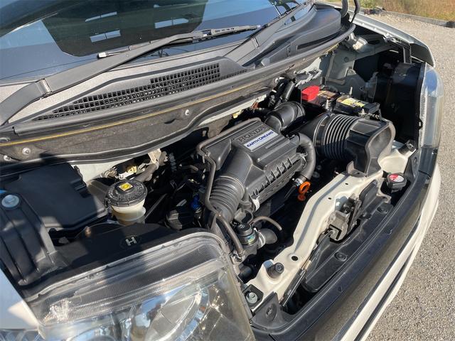 N-BOXカスタム 2トーンカラースタイル G・ターボLパッケージ 衝突軽減ブレーキ 両側パワースライド バックカメラ 純正ナビ フルセグTV オートクルーズ LEDフォグ ダウンサス 純正15AW パドルシフト 革巻きステアリング カーテン・サイドエアバック(45枚目)