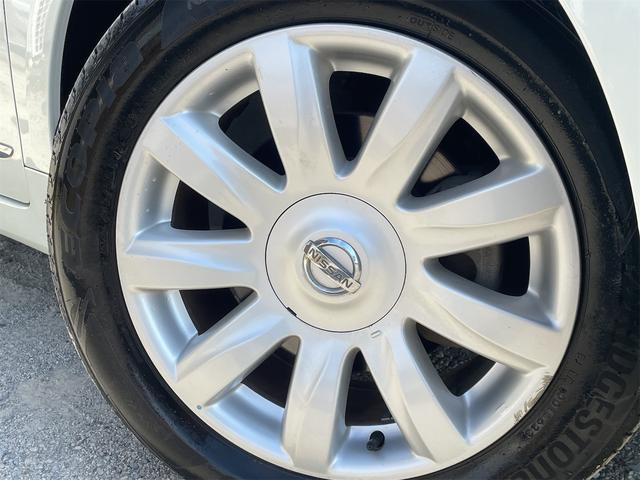 ティアナ ２５０ＸＶ　ＯＰベンチレーション付き黒本革シート　サイド＆バックカメラ　純正ナビ　フルセグＴＶ　ＥＴＣ　２メモリー付パワーシート　電動オットマン　リバース連動ドアミラー　ＵＳＢ＆ＶＴＲ端子　木目調パネル（51枚目）