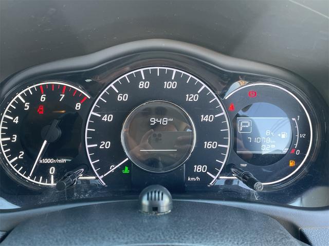 ノート メダリスト　エマージェンシーブレーキパッケージ　スーパーチャージャー　衝突軽減ブレーキ　車線逸脱警報　踏み間違い防止　ドライブレコーダー　アラウンドカメラ　純正ナビ　フルセグＴＶ　ＥＴＣ　ハーフレザーシート　コーナーセンサー　社外ＡＷ　オートライト（21枚目）