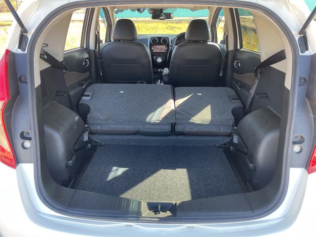 ノート メダリスト　エマージェンシーブレーキパッケージ　スーパーチャージャー　衝突軽減ブレーキ　車線逸脱警報　踏み間違い防止　ドライブレコーダー　アラウンドカメラ　純正ナビ　フルセグＴＶ　ＥＴＣ　ハーフレザーシート　コーナーセンサー　社外ＡＷ　オートライト（32枚目）