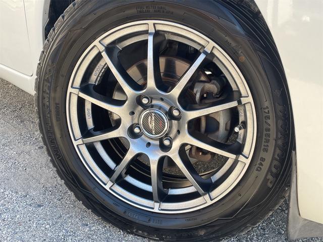 ノート メダリスト　エマージェンシーブレーキパッケージ　スーパーチャージャー　衝突軽減ブレーキ　車線逸脱警報　踏み間違い防止　ドライブレコーダー　アラウンドカメラ　純正ナビ　フルセグＴＶ　ＥＴＣ　ハーフレザーシート　コーナーセンサー　社外ＡＷ　オートライト（50枚目）