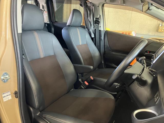 シエンタ ハイブリッド ファンベースG クエロ 新品15インチAW パノラミックビュー 7型ナビ フルセグ オープンカントリーA/TIII トヨタセーフティセンス 両側パワースライドドア マットブラック塗装エンブレム LEDヘッドライト ETC(18枚目)