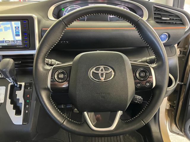 シエンタ ハイブリッド ファンベースG クエロ 新品15インチAW パノラミックビュー 7型ナビ フルセグ オープンカントリーA/TIII トヨタセーフティセンス 両側パワースライドドア マットブラック塗装エンブレム LEDヘッドライト ETC(19枚目)