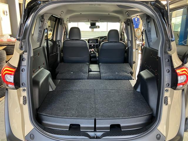 シエンタ ハイブリッド ファンベースG クエロ 新品15インチAW パノラミックビュー 7型ナビ フルセグ オープンカントリーA/TIII トヨタセーフティセンス 両側パワースライドドア マットブラック塗装エンブレム LEDヘッドライト ETC(34枚目)