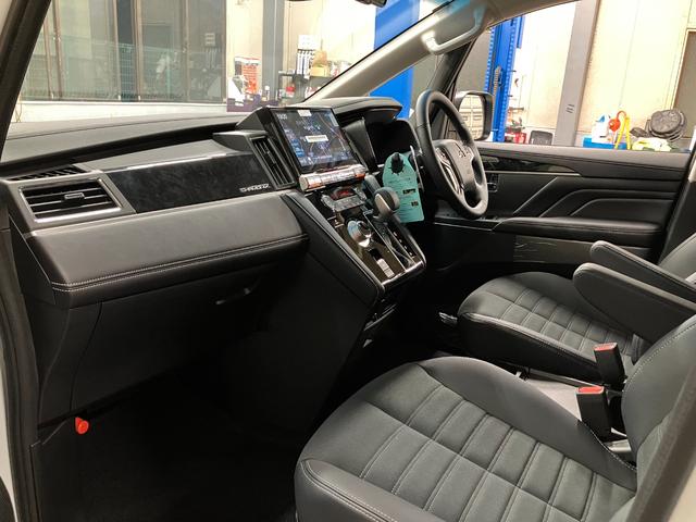 デリカＤ：５ シャモニー　登録済未使用車　新品１７インチＡｉｒＧロックス＆オープンカントリーＡ／ＴＩＩＩ　オートフラッグスＧＯＱＢＵＴＯ　ＬＡＮＤＬＩＣマッドフラップ　アルパイン１１型ナビ　パノラマビュー　スマートキー（28枚目）