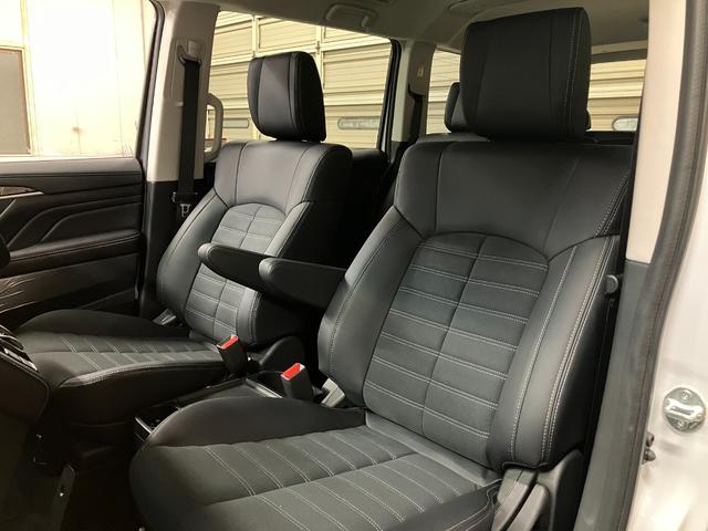 デリカＤ：５ シャモニー　登録済未使用車　新品１７インチＡｉｒＧロックス＆オープンカントリーＡ／ＴＩＩＩ　オートフラッグスＧＯＱＢＵＴＯ　ＬＡＮＤＬＩＣマッドフラップ　アルパイン１１型ナビ　パノラマビュー　スマートキー（29枚目）