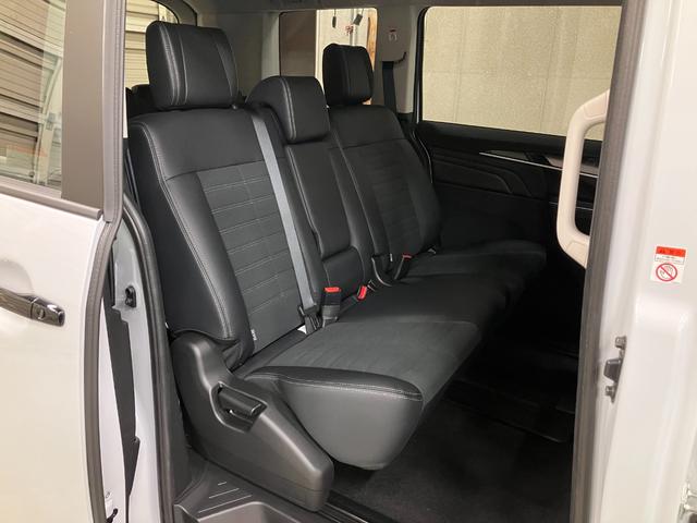 デリカＤ：５ シャモニー　登録済未使用車　新品１７インチＡｉｒＧロックス＆オープンカントリーＡ／ＴＩＩＩ　オートフラッグスＧＯＱＢＵＴＯ　ＬＡＮＤＬＩＣマッドフラップ　アルパイン１１型ナビ　パノラマビュー　スマートキー（31枚目）