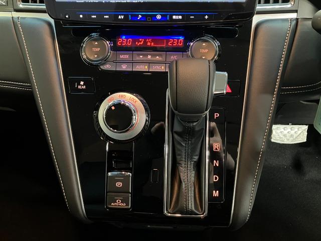 デリカD:5 シャモニー 登録済未使用車 新品16インチM9+ 11型ナビ HDMIポート KUHLフロントディフューザー JAOSマッドガード オープンカントリーR/T 両側パワースライドドア シートヒーター パノラマビュー(27枚目)