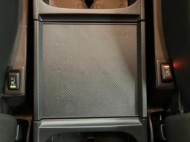 デリカD:5 シャモニー 登録済未使用車 新品16インチM9+ 11型ナビ HDMIポート KUHLフロントディフューザー JAOSマッドガード オープンカントリーR/T 両側パワースライドドア シートヒーター パノラマビュー(30枚目)