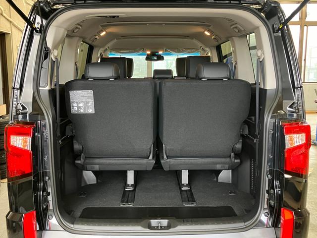 デリカD:5 シャモニー 登録済未使用車 新品16インチM9+ 11型ナビ HDMIポート KUHLフロントディフューザー JAOSマッドガード オープンカントリーR/T 両側パワースライドドア シートヒーター パノラマビュー(35枚目)