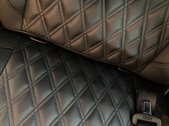 ハイエースワゴン ＧＬ　ガレナシート　限定１７インチＭ１ＨＣ　１１型ナビ　登録済未使用車　フリップダウンモニター　２インチローダウン　４１５コブラタイプＲフロントリップ　パノラマビュー　パワースライドドア　ＬＥＤヘッドライト（31枚目）