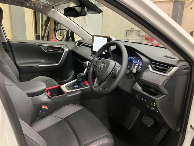 RAV4 アドベンチャー オフロードパッケージII 登録済未使用車 新品16AW バンパーガード JAOSマッドガード AirGロックス&オープンカントリー MzSPEEDクロスライン パノラミックビュー パワーバックドア AC100V ETC2.0(18枚目)