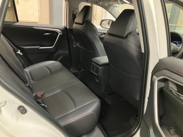 RAV4 アドベンチャー オフロードパッケージII 登録済未使用車 新品16AW バンパーガード JAOSマッドガード AirGロックス&オープンカントリー MzSPEEDクロスライン パノラミックビュー パワーバックドア AC100V ETC2.0(35枚目)