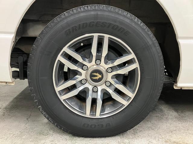 ハイエースバン スーパーGL ダークプライムII ルーフキャリア 7型ナビ スマートキー フルセグ バックカメラ 社外15インチAW ETC LEDヘッドライト ハーフレザーシート プッシュスタート トヨタセーフティセンス(11枚目)